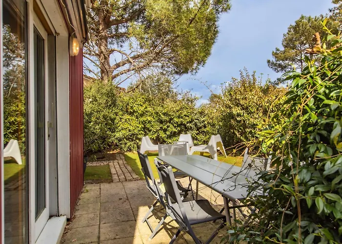 Les De Piqueyrot Alpstuga *